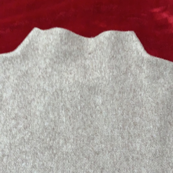 Tahari Pullover Tunic Sweater - Picture 4 of 14